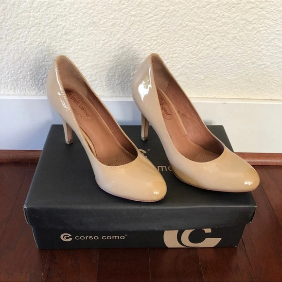 Corso Como Nude Patent Leather Almond Toe Pumps Size 7 M - Picture 1 of 10